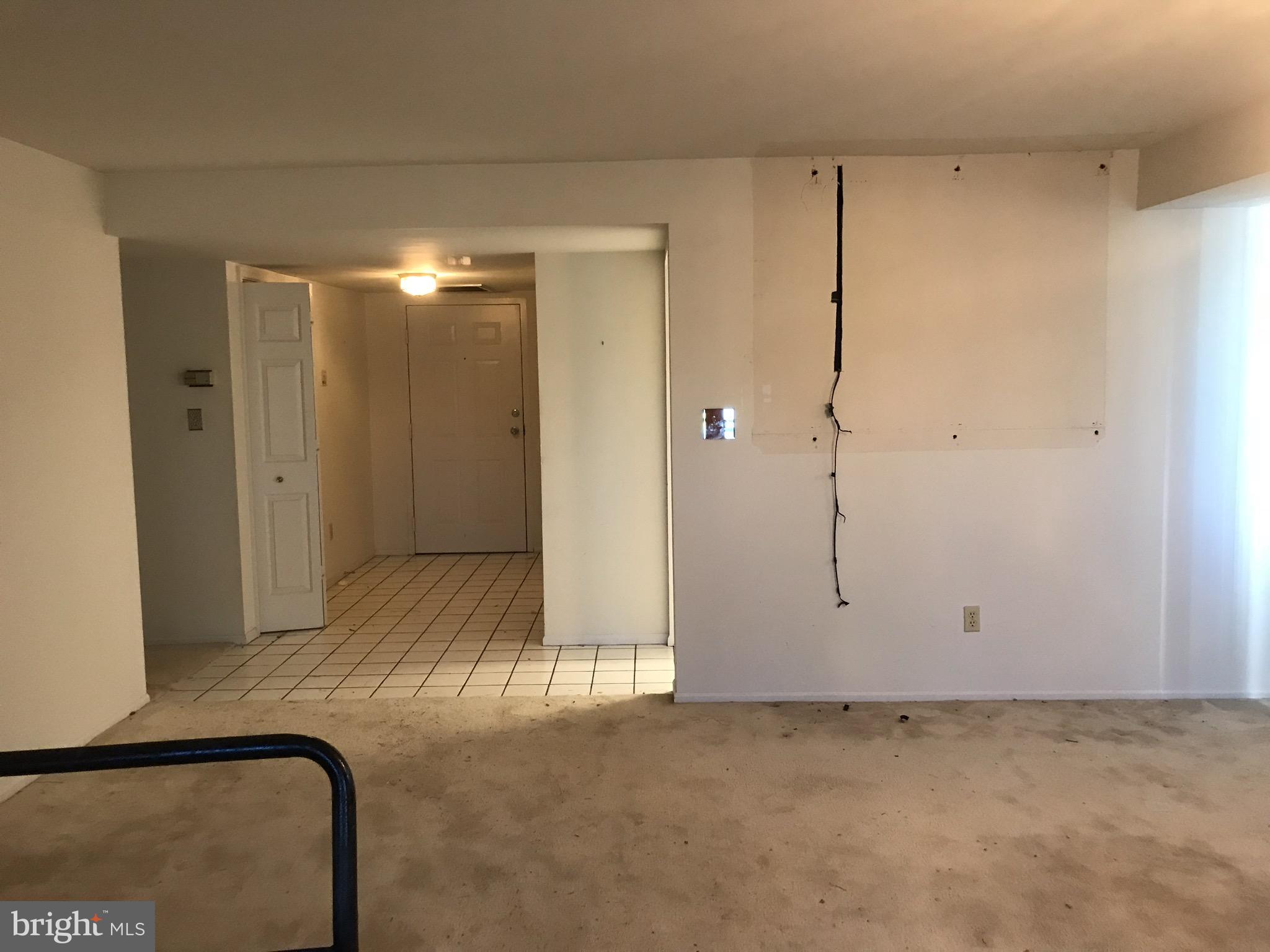 2903 Fallstaff Road, Unit 603 Baltimore, MD 21209 - Photo 2 of 9 Interior (General)
