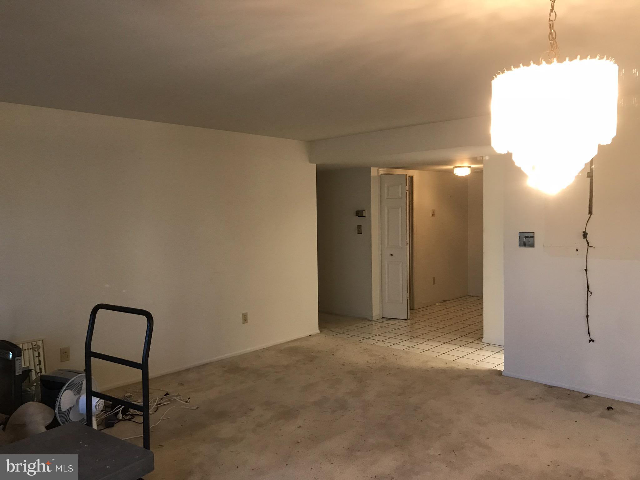 2903 Fallstaff Road, Unit 603 Baltimore, MD 21209 - Photo 6 of 9 Interior (General)