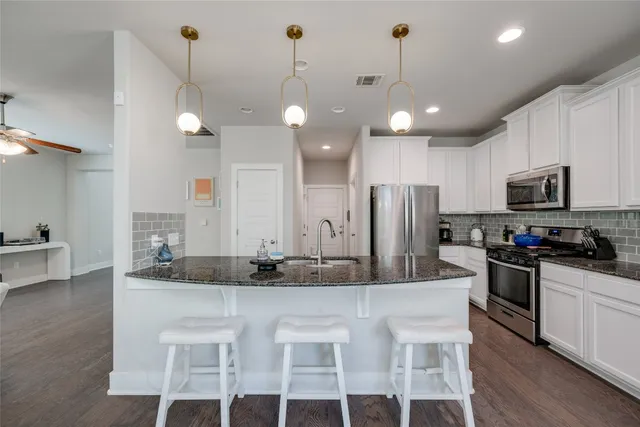 $2,500 | 7405 Buchholz Street, Unit 48, Austin, TX 78745