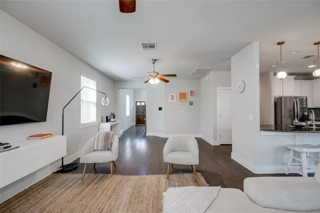 $2,500 | 7405 Buchholz Street, Unit 48, Austin, TX 78745