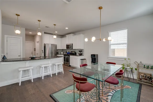 $2,500 | 7405 Buchholz Street, Unit 48, Austin, TX 78745