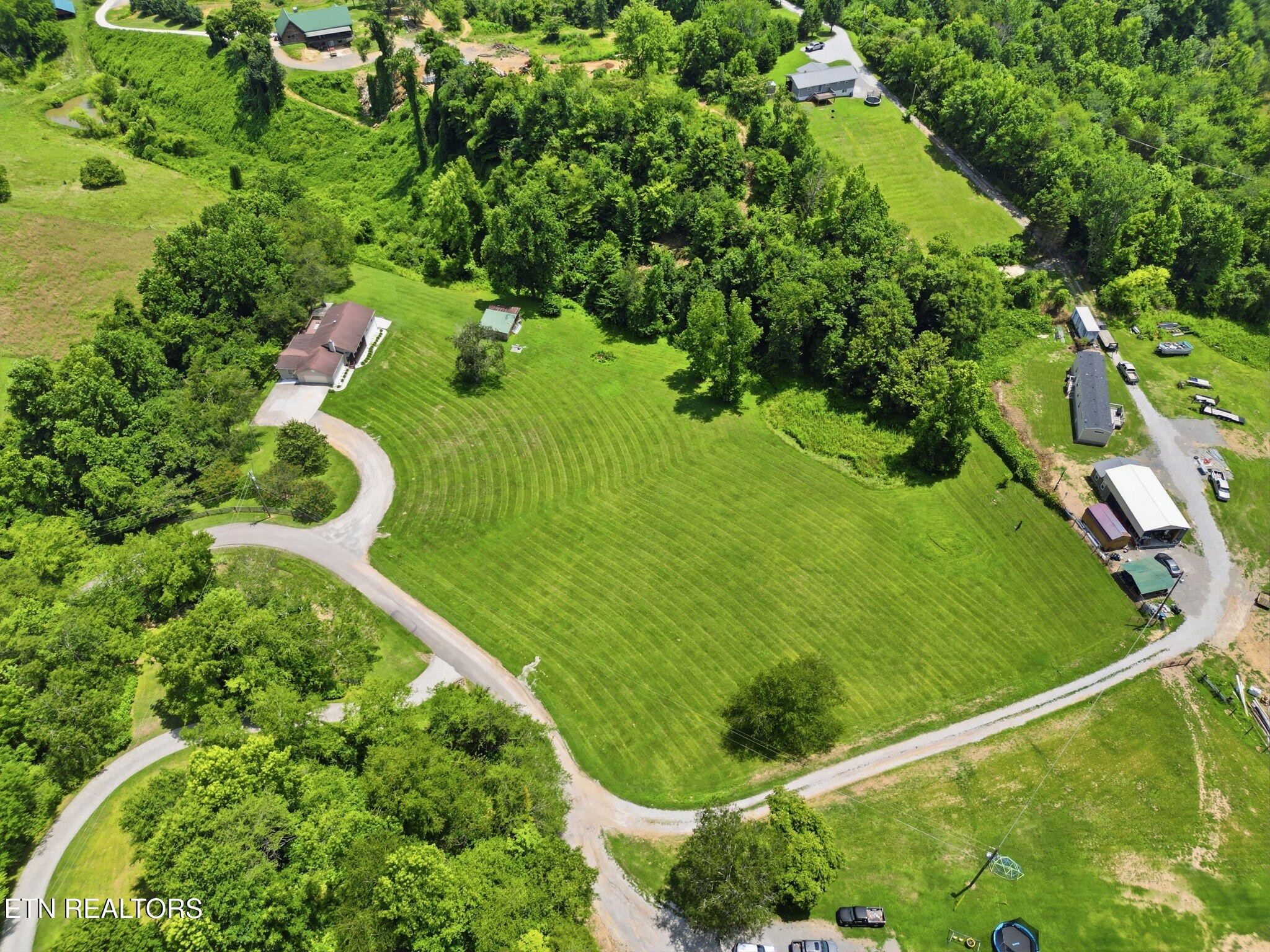 201 Windsong Road Clinton, TN 37716 - Photo 55 of 59 Gallery Image 55