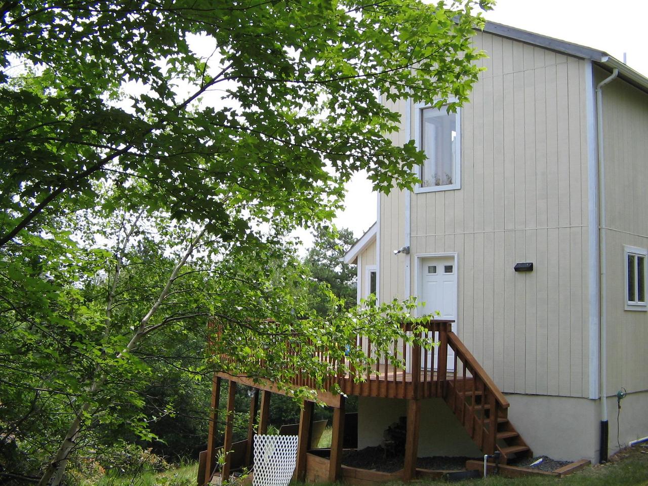 3302 Beaver Dam Road Long Pond, PA 18334 - Photo 2 of 13 Back Of House