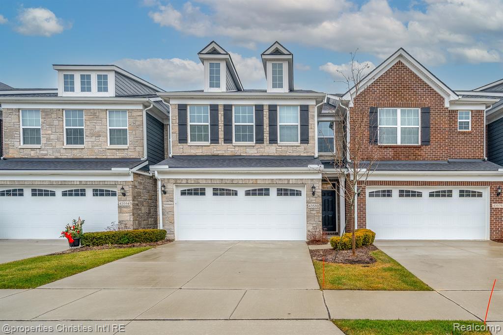 43580 Prospect Lane Novi, MI 48375 - Photo 1 of 27