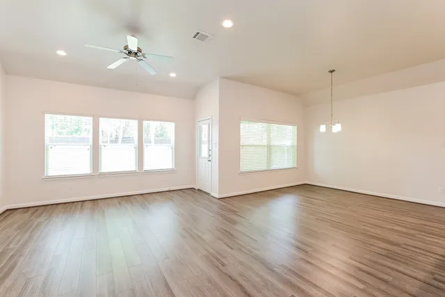 $1,795 | 17686 Cedar Crest Drive, Conroe, TX 77306