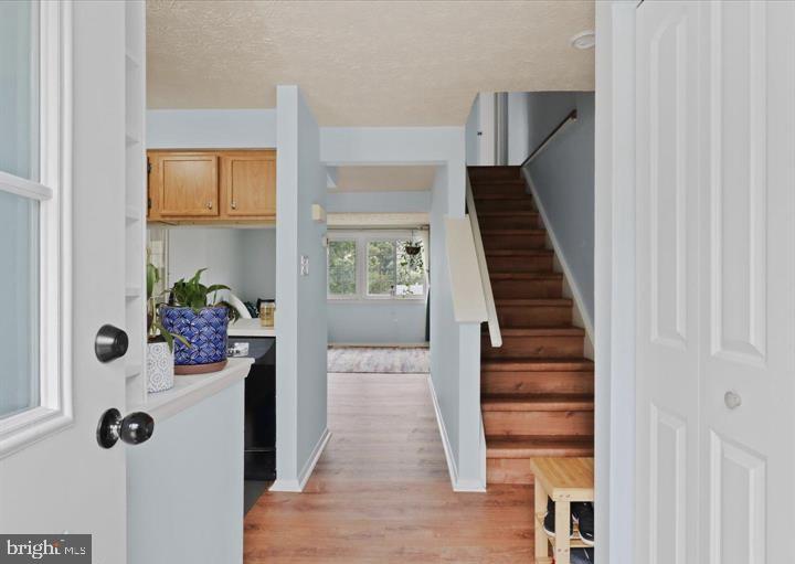 1654 Devil Lane Woodbridge, VA 22192 - Photo 13 of 21 a view of a hallway with windows and entryway