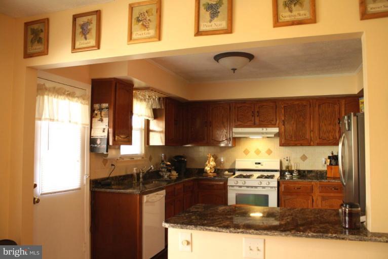 8615 Sherington Road Nottingham, MD 21236 - Photo 5 of 30 Kitchen