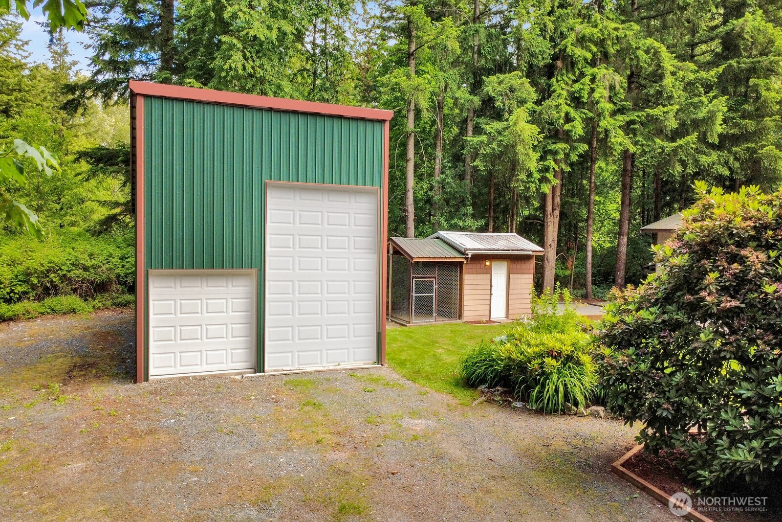 7994 Oregon Trail Maple Falls, WA 98266 - Photo 2 of 37