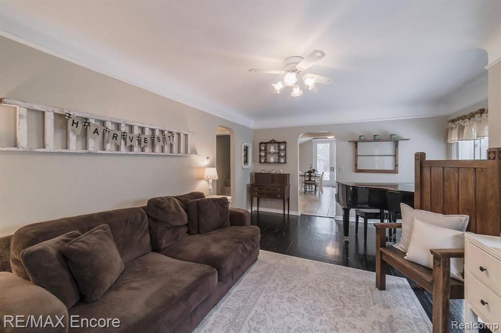 2875 Devondale Road Rochester, MI 48309 - Photo 6 of 42