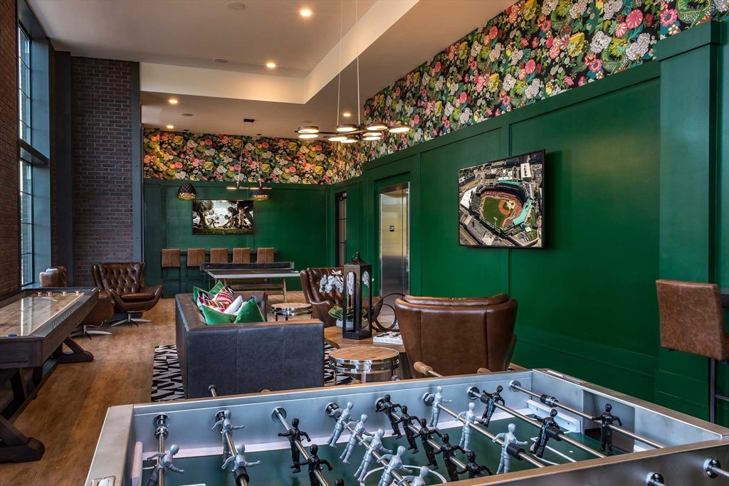 72 Flint Street, Unit 1420 Salem, MA 01970 - Photo 9 of 13 a outdoor space with furniture