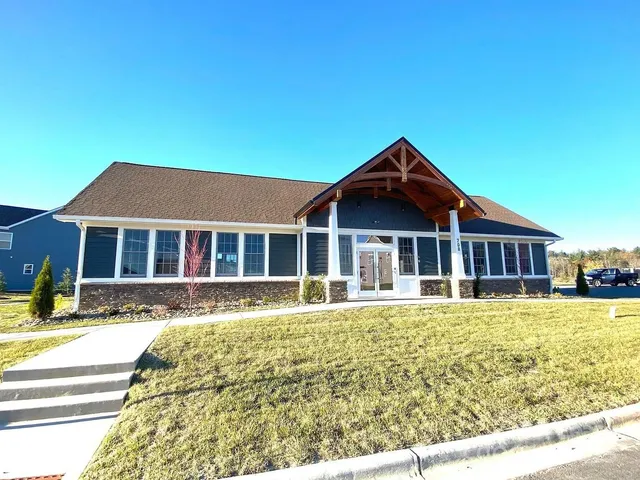 $2,500 | 17 Cedar Hl Road, Hendersonville, NC 28792