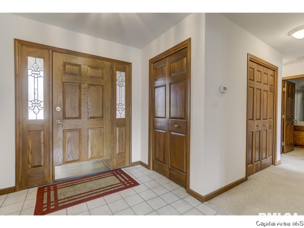 73 Pine Cove Springfield, IL 62712 - Photo 12 of 36