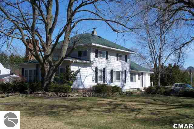 2426 North Pingree Road Alma, MI 48801 - Photo 6 of 8 1770389-5.JPG