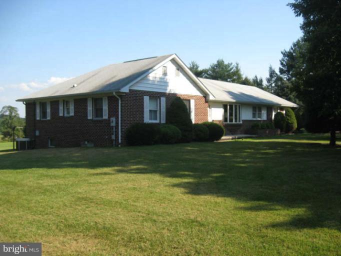 17211 Hunter Green Road Upperco, MD 21155 - Photo 1 of 28 Exterior (Front)