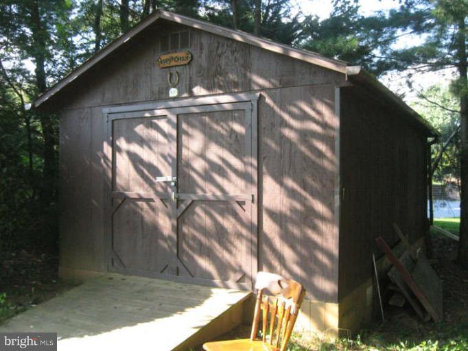 17211 Hunter Green Road Upperco, MD 21155 - Photo 28 of 28 shed