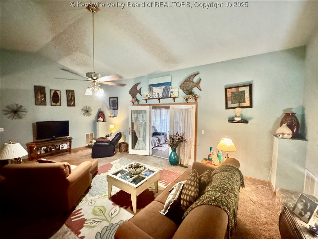1006 Garrett Fork Road Chapmanville, WV 25508 - Photo 20 of 37 Gallery Image 20