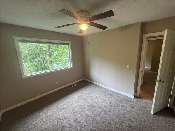 $1,500 | 3912 Darryl Lane, Gainesville, GA 30506