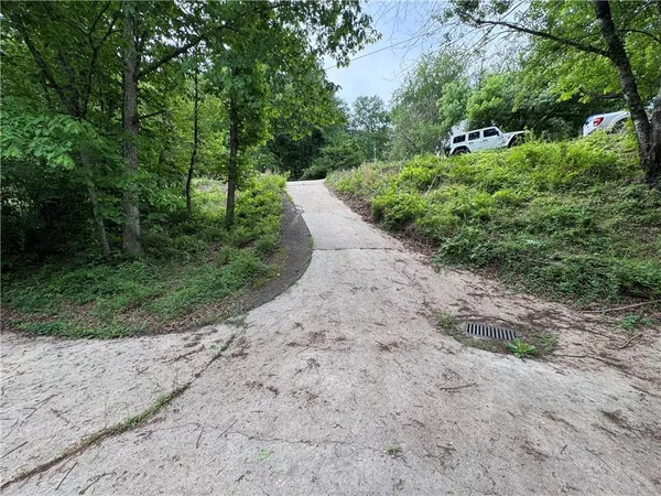 $1,500 | 3912 Darryl Lane, Gainesville, GA 30506