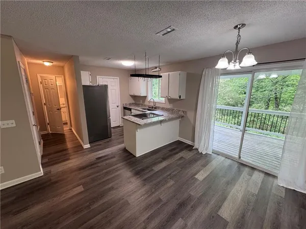 $1,500 | 3912 Darryl Lane, Gainesville, GA 30506