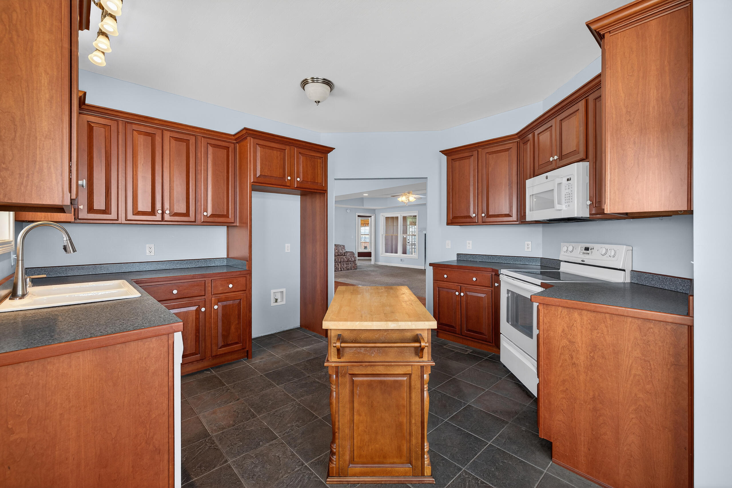 1065 Perry Rogers Road Lancaster, KY 40444 - Photo 13 of 45 113