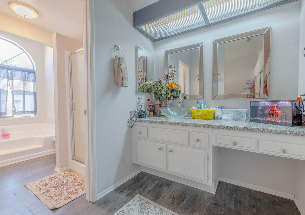 4359 Saddleback Road Palmdale, CA 93552 - Photo 10 of 19 0G7A7740-HDR