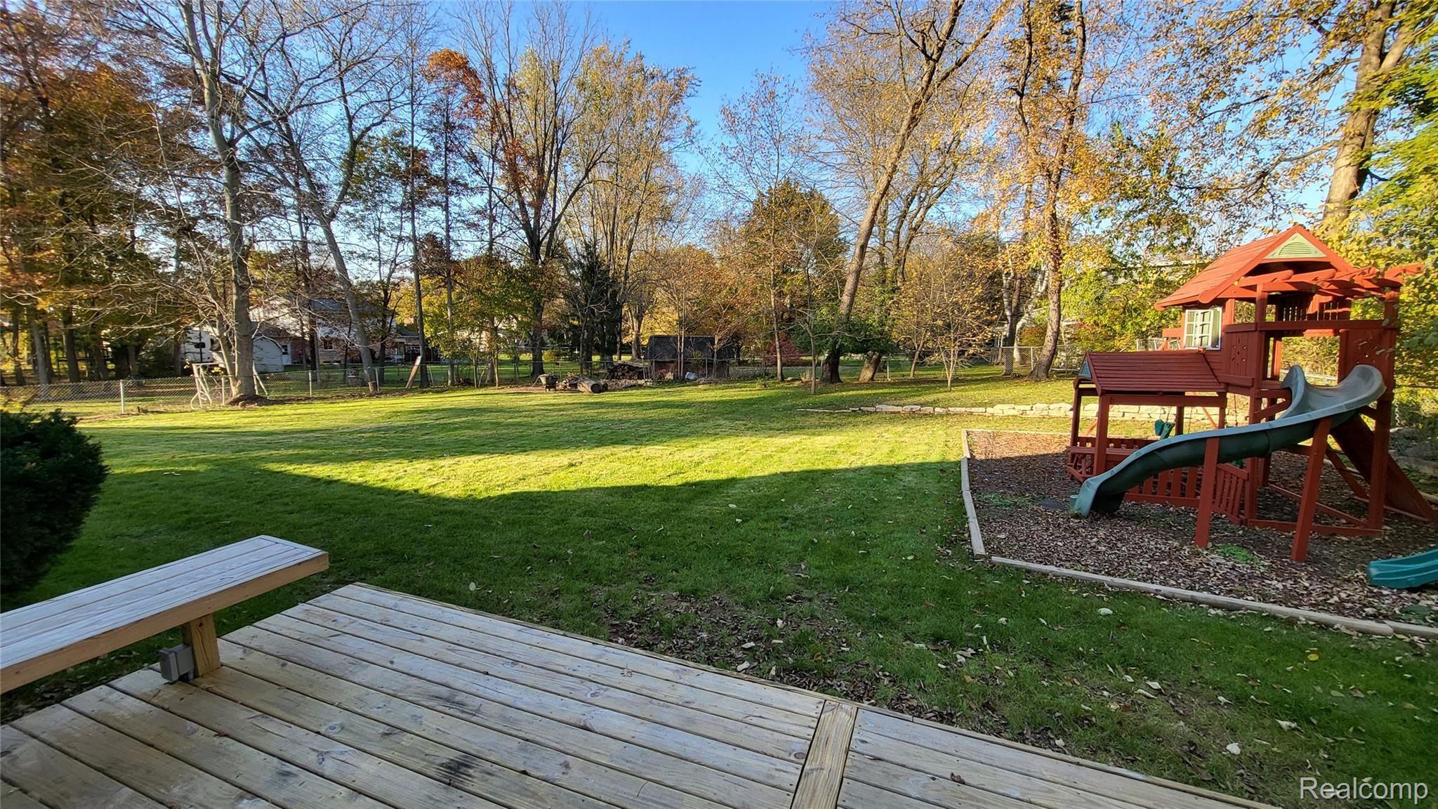 9308 Carpenter Road Flushing, MI 48433 - Photo 12 of 32 20211108_153543.jpg