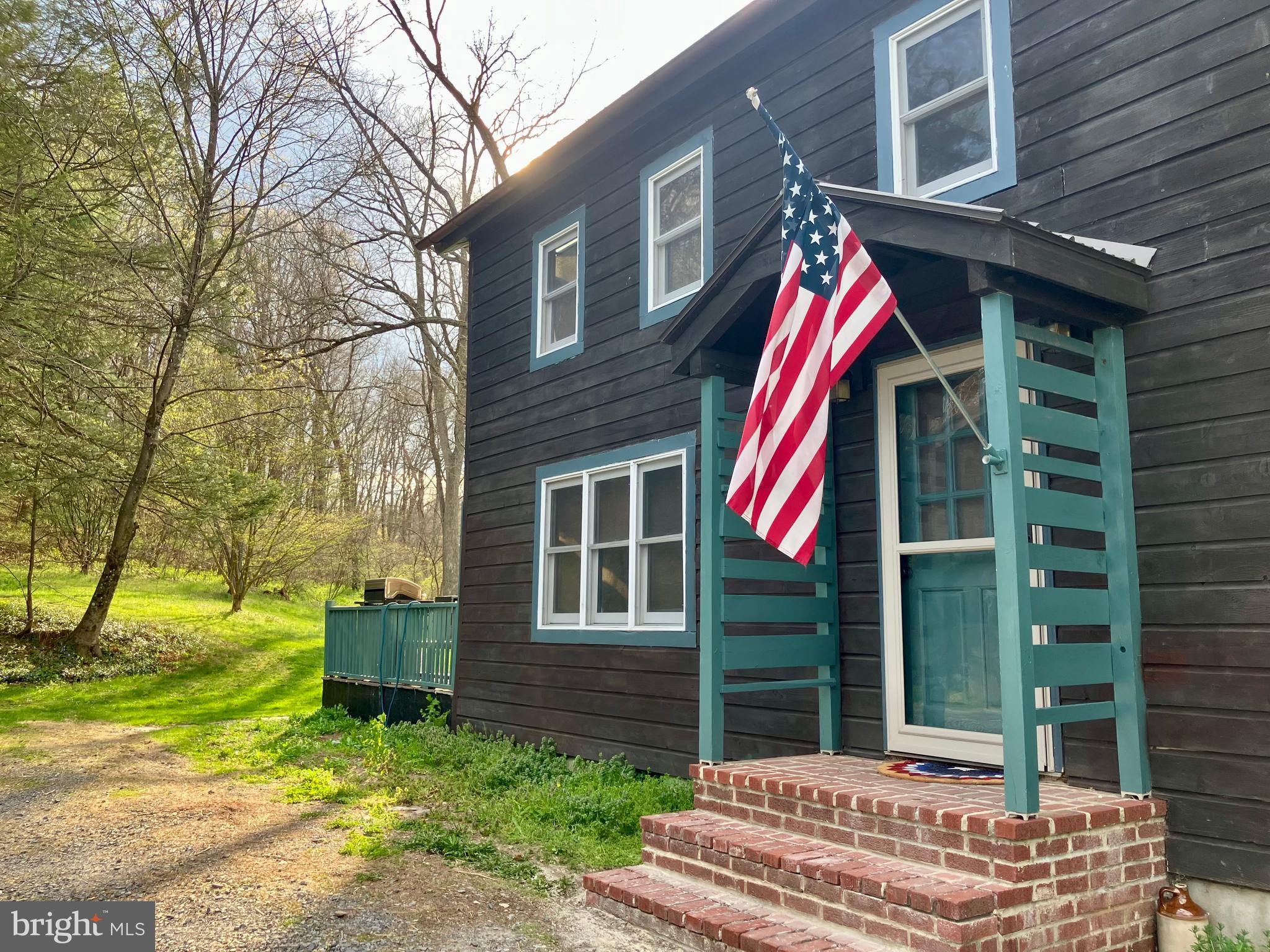 238 Dotterer Road Lenhartsville, PA 19534 - Photo 3 of 39