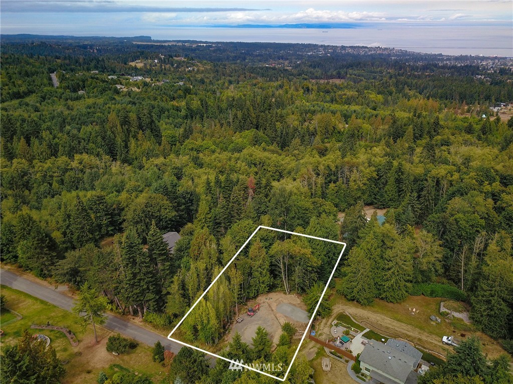 231 Simmons Road Port Angeles, WA 98362 - Photo 1 of 26 Gallery Image 1