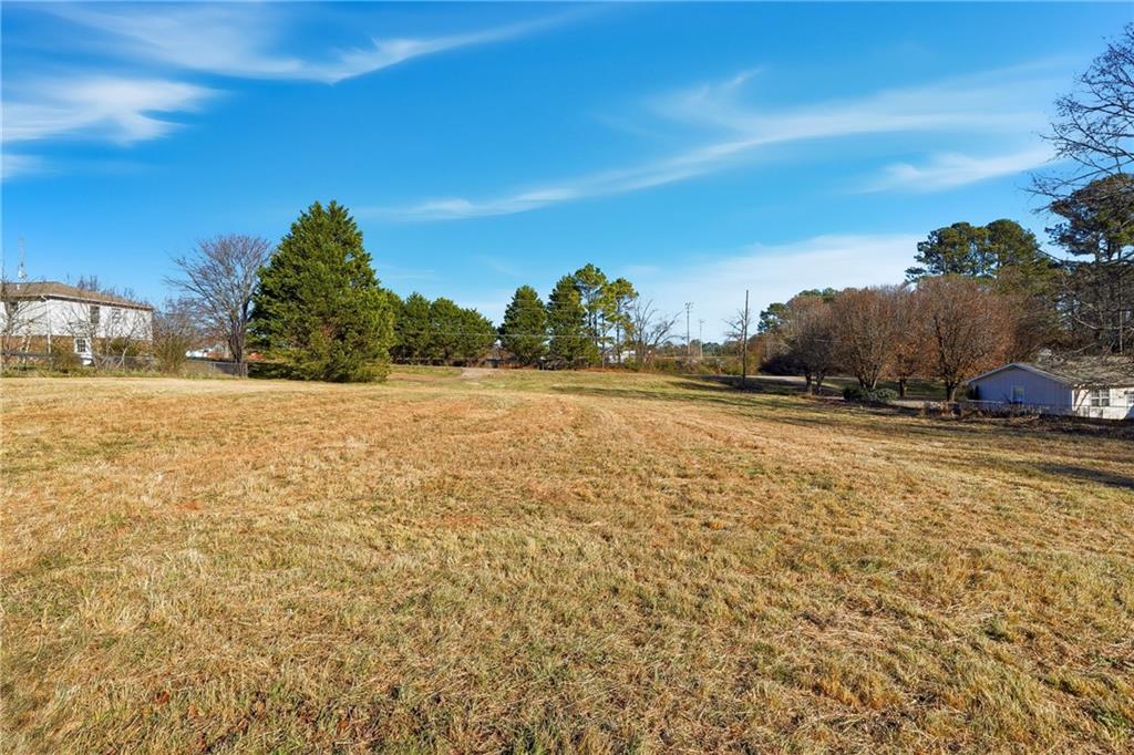 10587 East Cherokee Drive Canton, GA 30115 - Photo 10 of 11