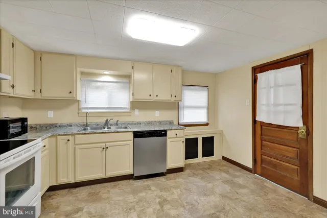 $154,900 | 113 Straub Avenue, Orwigsburg, PA 17961