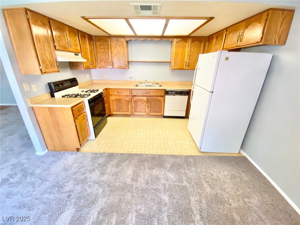 6661 West Tropicana Avenue, Unit 203 Las Vegas, NV 89103 - Photo 5 of 23