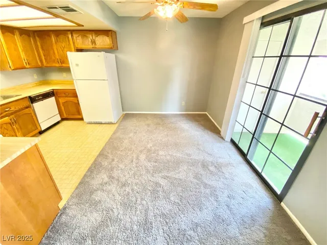 $1,150 | 6661 West Tropicana Avenue, Unit 203, Las Vegas, NV 89103