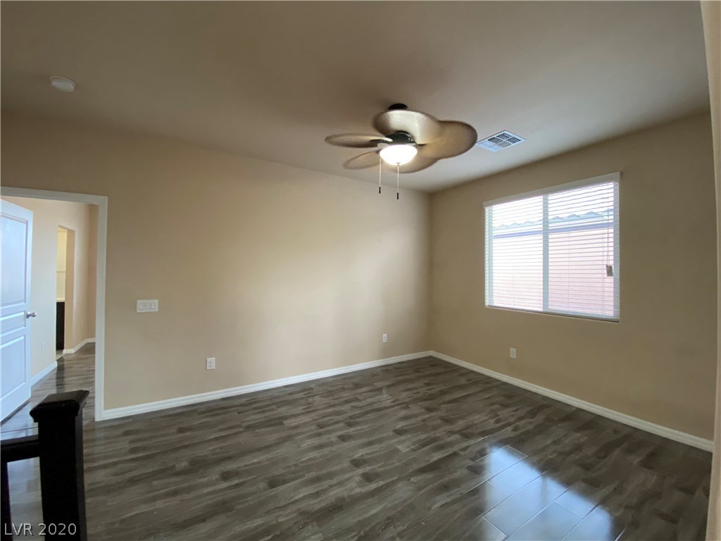 7692 Silver Baron Road Las Vegas, NV 89179 - Photo 11 of 25