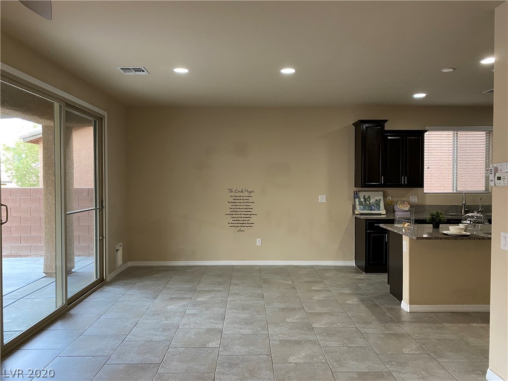 7692 Silver Baron Road Las Vegas, NV 89179 - Photo 6 of 25