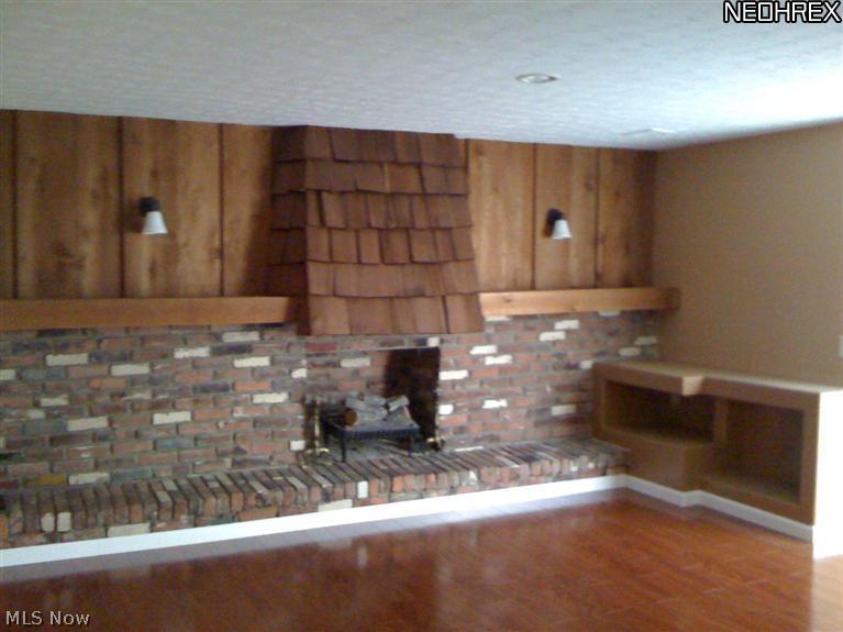 14035 Turney Road Maple Heights, OH 44137 - Photo 16 of 24