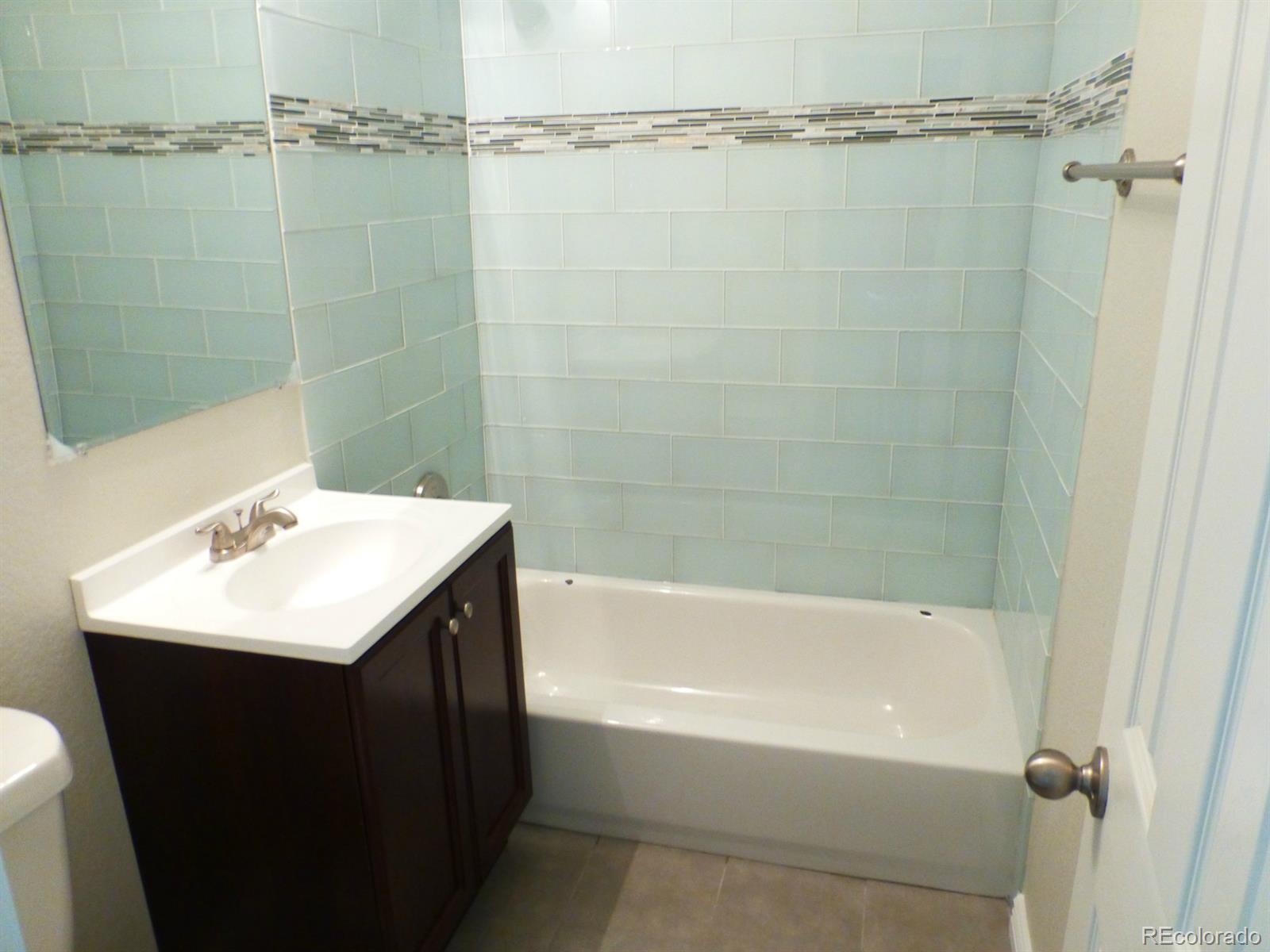 3870 Oak Street Wheat Ridge, CO 80033 - Photo 12 of 16 Gallery Image 12