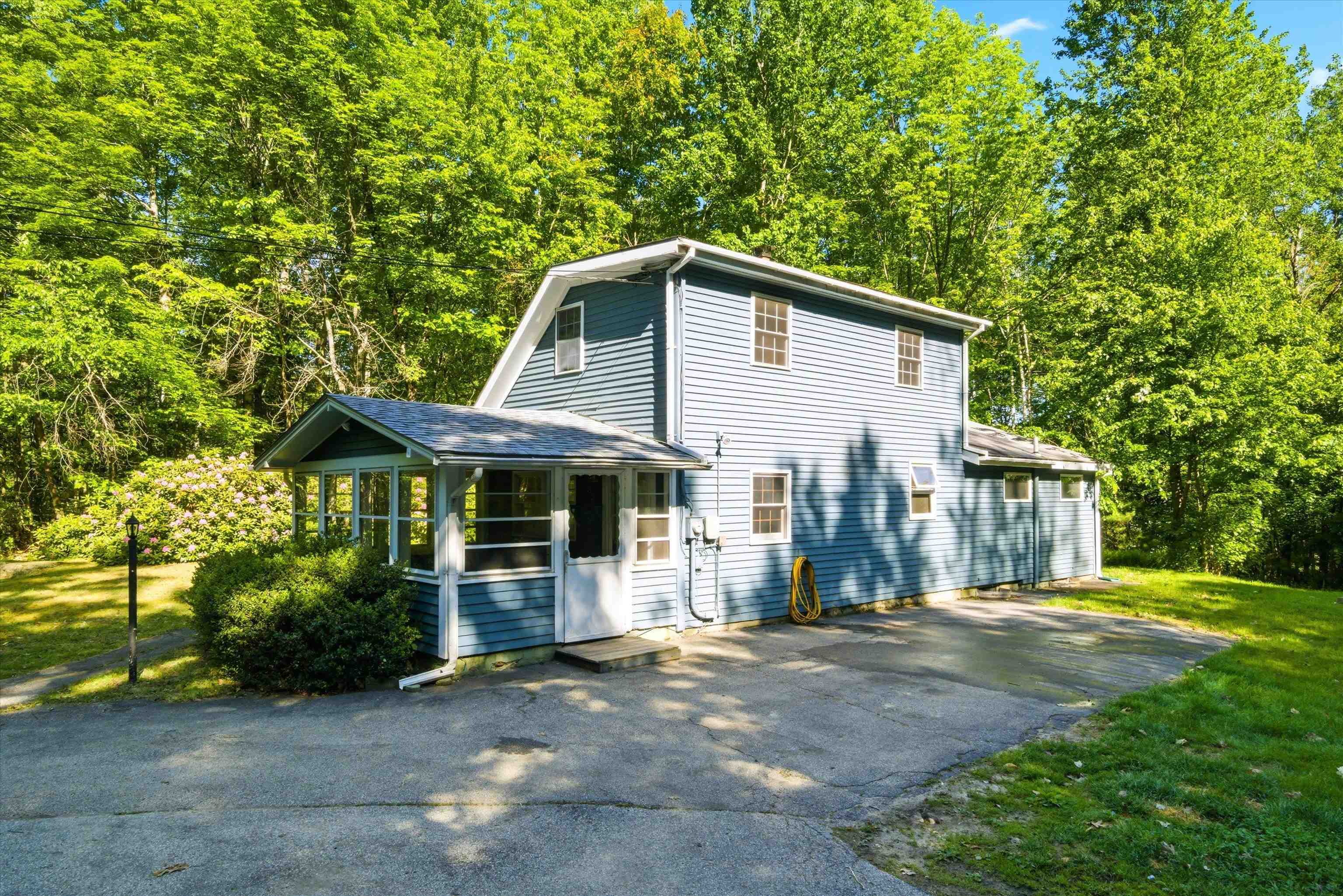 48 Mountain Road Bennington, NH 03442 - Photo 1 of 46