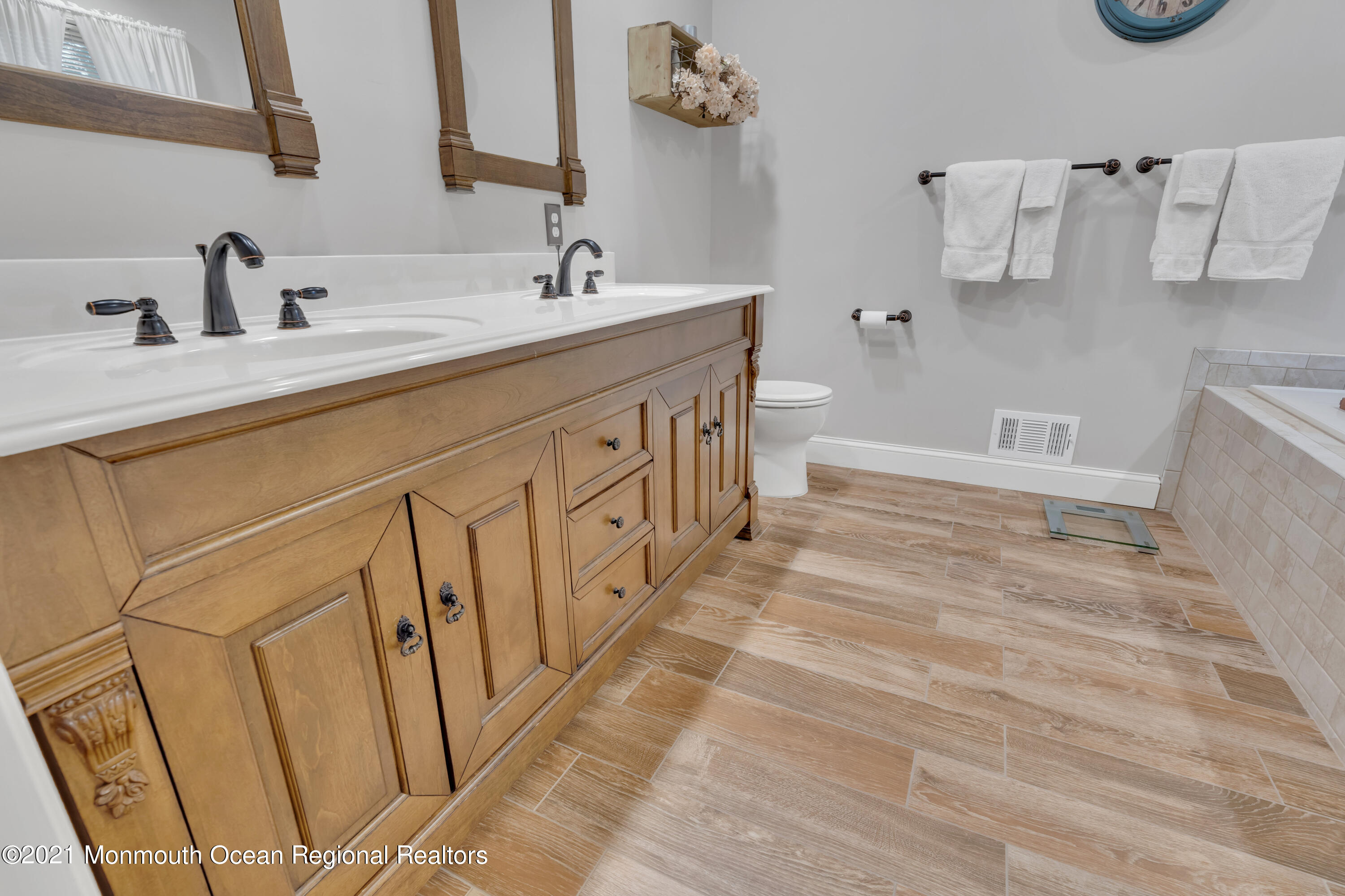 245 Lake Road Brick, NJ 08724 - Photo 45 of 97 054_dsc07724