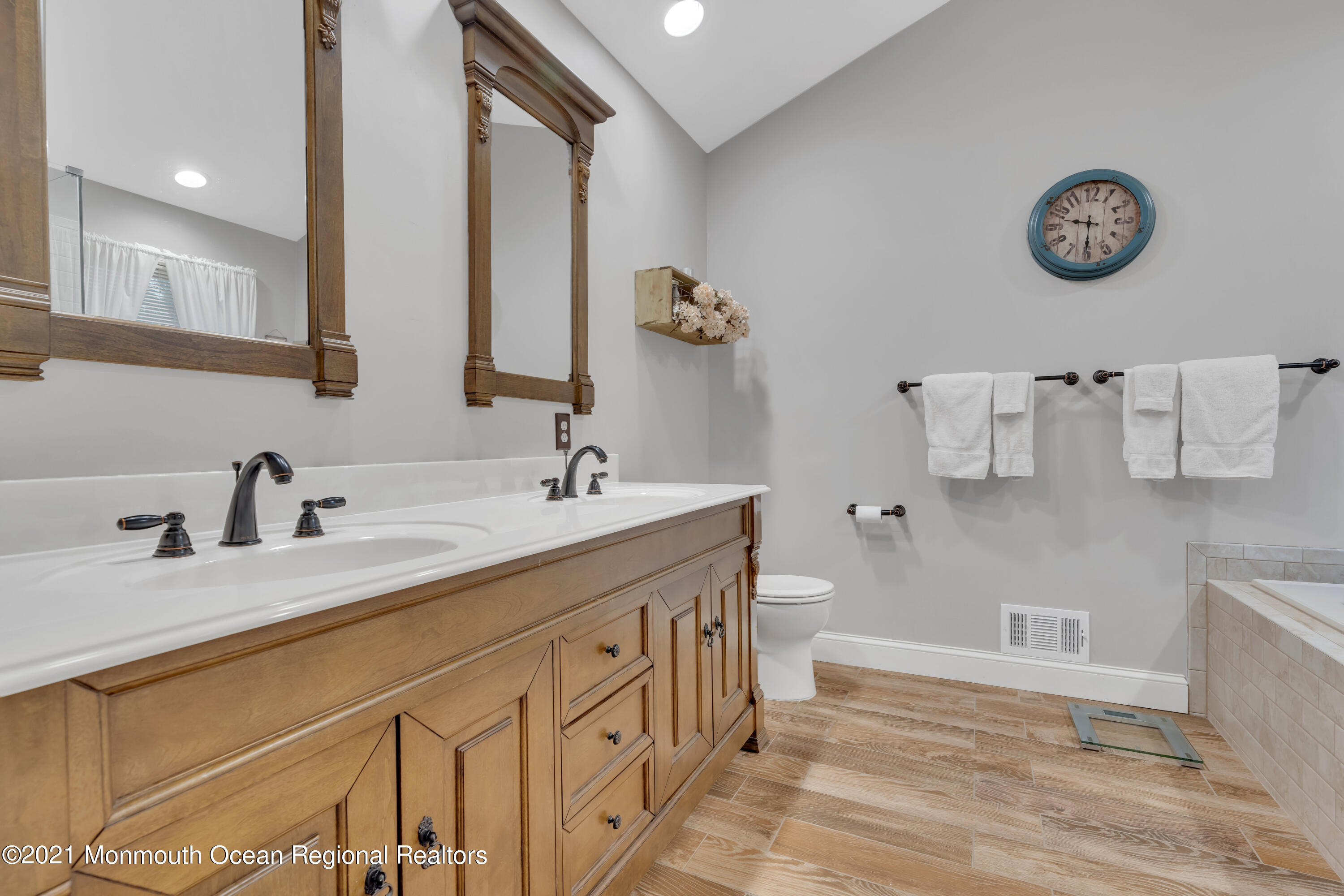 245 Lake Road Brick, NJ 08724 - Photo 46 of 97 053_dsc07719
