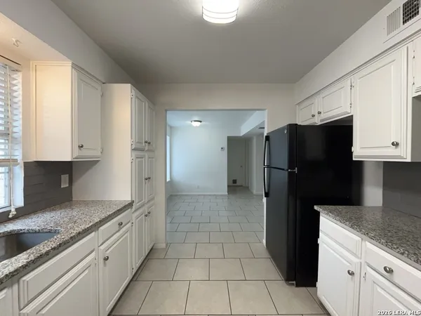 $1,550 | 6114 Royal Creek, San Antonio, TX 78239