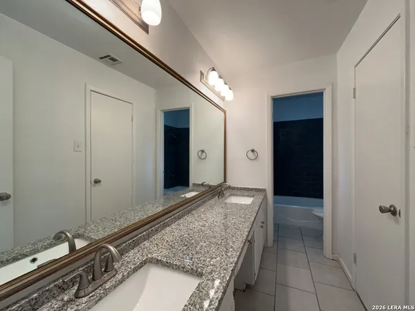 $1,550 | 6114 Royal Creek, San Antonio, TX 78239