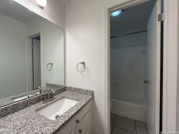 $1,550 | 6114 Royal Creek, San Antonio, TX 78239