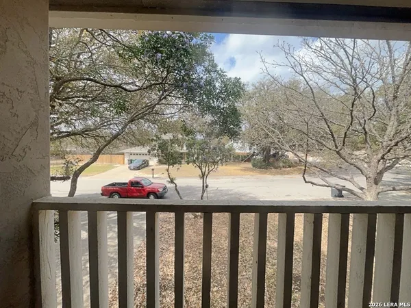 $1,550 | 6114 Royal Creek, San Antonio, TX 78239