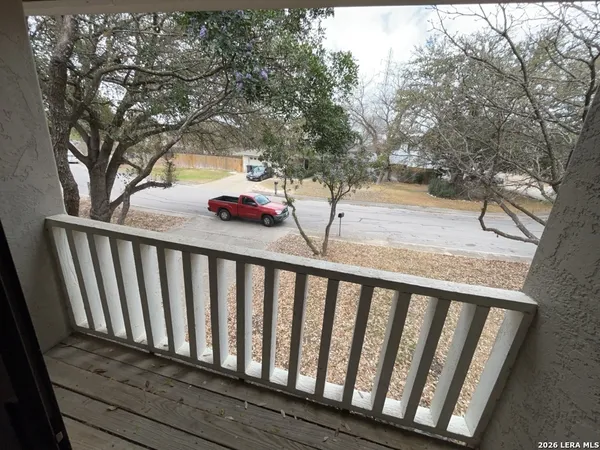 $1,550 | 6114 Royal Creek, San Antonio, TX 78239