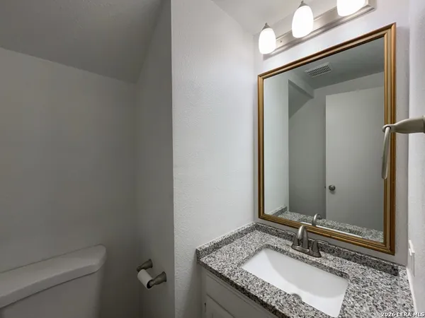 $1,550 | 6114 Royal Creek, San Antonio, TX 78239