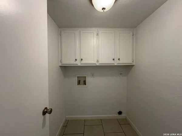 $1,550 | 6114 Royal Creek, San Antonio, TX 78239