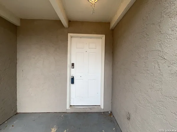 $1,550 | 6114 Royal Creek, San Antonio, TX 78239