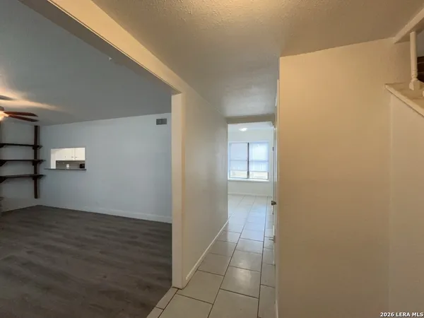 $1,550 | 6114 Royal Creek, San Antonio, TX 78239