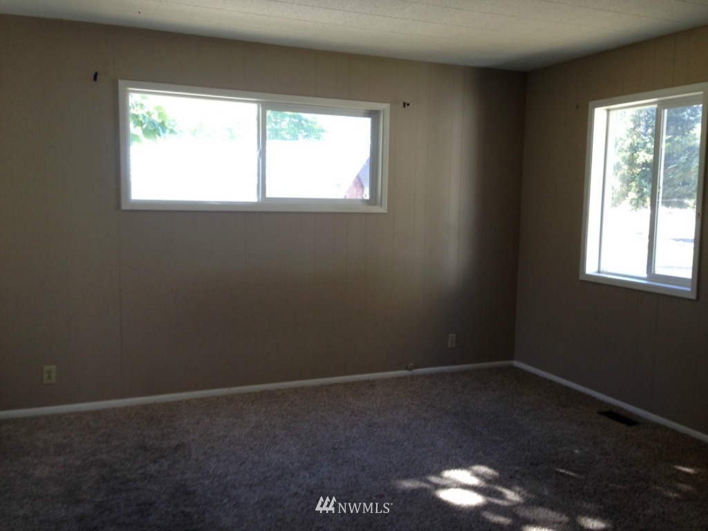 513 Riverside Drive Pateros, WA 98846 - Photo 13 of 19