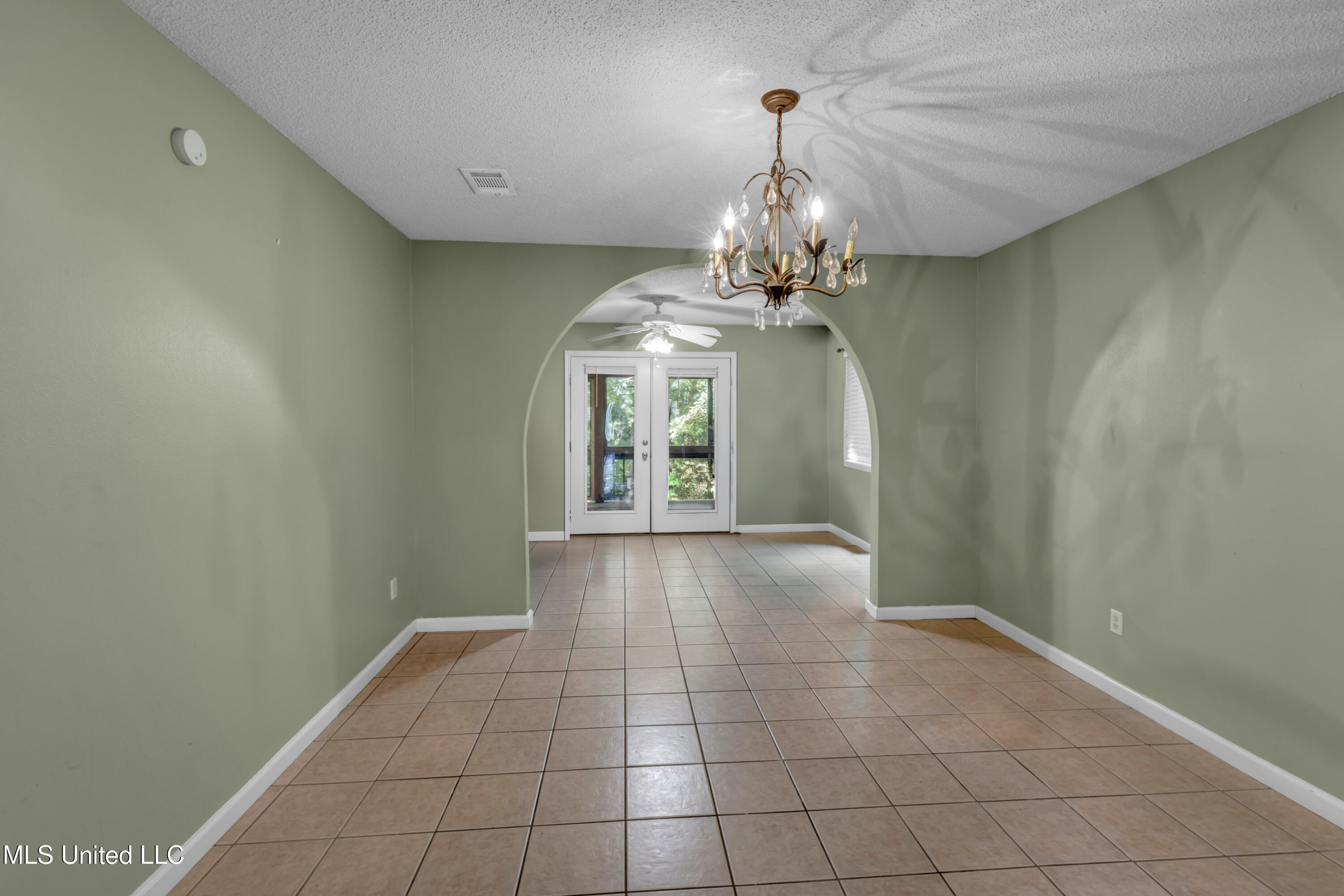 3005 Robalo Drive Gautier, MS 39553 - Photo 12 of 30 Dining